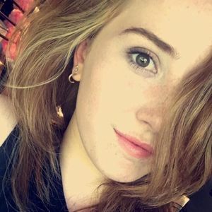 Meet your Posher, Katelyn